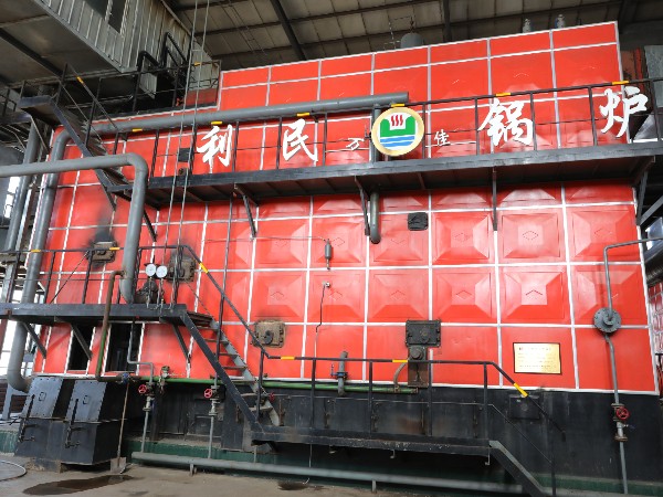 秸稈收儲(chǔ)忙，秸稈打捆直燃鍋爐“口糧” 儲(chǔ)備足